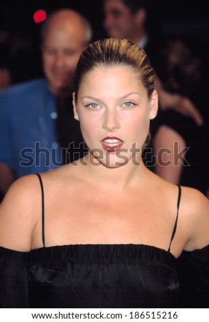 Ali Larter at premiere of IGBY GOES DOWN, NY 9/4/2002