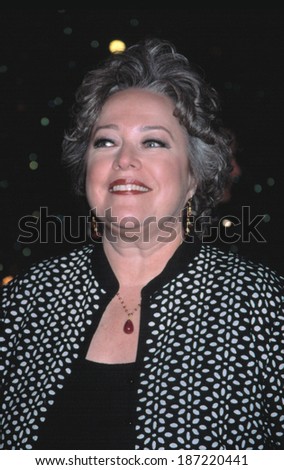 Kathy Bates at National Board of Review, NY 1/14/2003