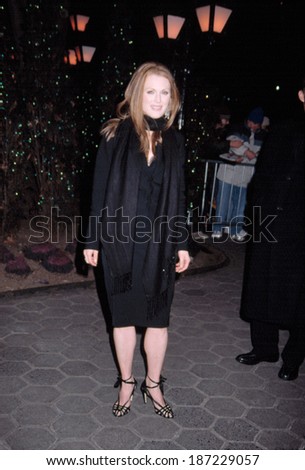 Julianne Moore at the National Board of Review, NYC, 1/14/2003