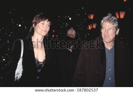 Richard Gere and Carey Lowell at the National Board of Review, NYC, 1/14/2003