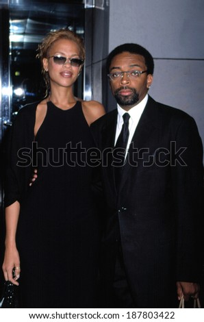 Spike Lee and his wife at Young Friends of the Film Society of Lincoln Center Gala, 6/7/2001, NYC