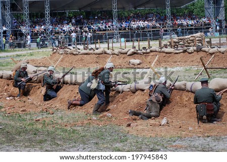 MOSCOW - JUNE 07, 2014: Historical reenactment of Osovets battle held in 1914-1915, one of the key battles of First World War. Times and Ages International Historical Festival in Kolomenskoye, Moscow.
