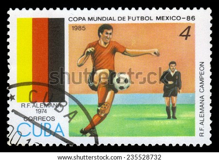 CUBA - CIRCA 1985: a stamp printed in Cuba, shows world championship on football in Mexico (in 1986), series World Cup Football, circa 1985