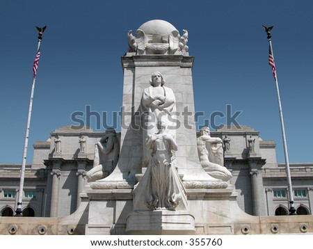 Christopher Columbus statue in front of Union Station in Washington D.C.