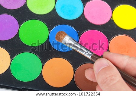 Professional multicolor eyeshadow palette