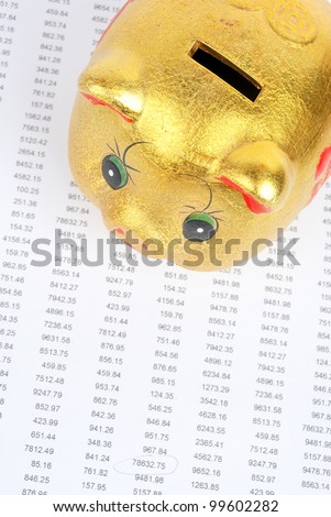 Financial data and piggy bank
