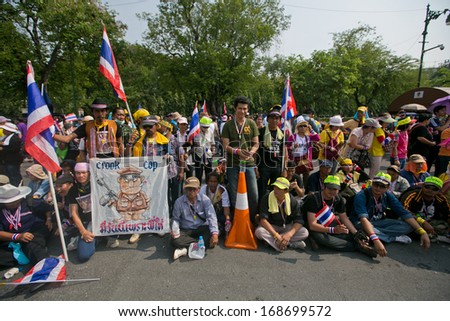 BANGKOK - DECEMBER 12: Protest of Thailand people against the government near Government House on December 12, 2013 in Bangkok, Thailand.