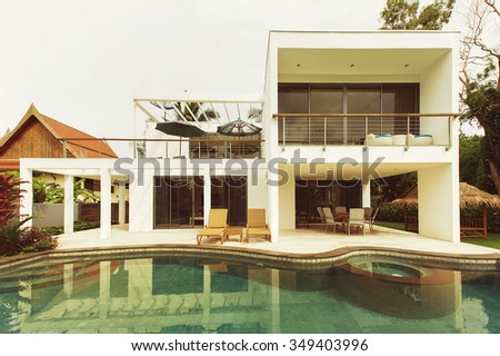 luxury Villa with swimming pool