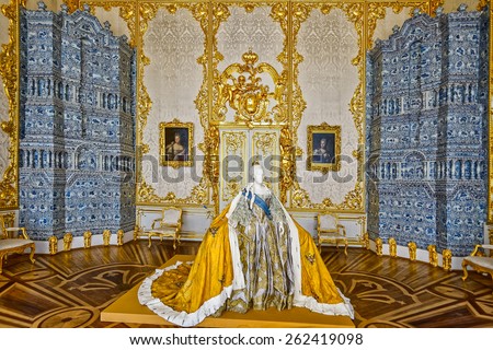 ST PETERSBURG, RUSSIA- march 16, 2015: Life-size paper mache sculpture of Empress Elizabeth Petrovna in her official court attire at Catherine Palace in Tsarskoe Selo (Pushkin), St. Petersburg, Russia