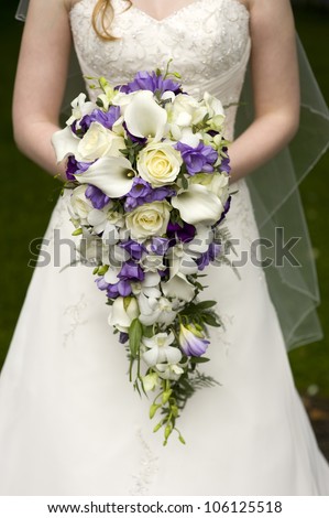 Large wedding flowers