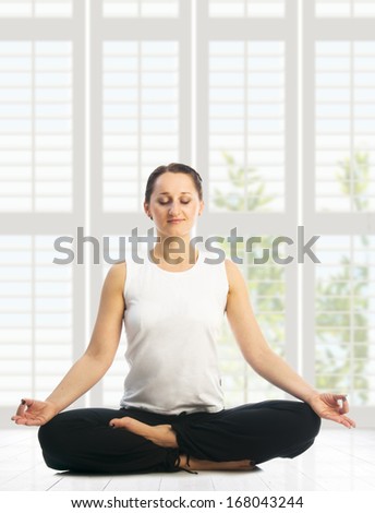 Yoga seria: Easy yoga Pose (Sukhasana)