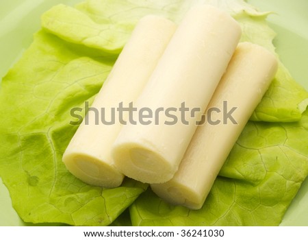 hearts of palm and lettuce