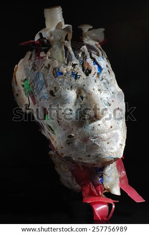 mask art objects recycling plastics 4