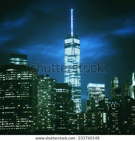 Night shot of One World Trade Center