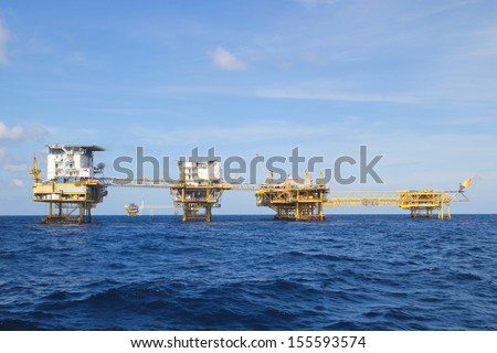 he offshore oil rig in the gulf of Thailand.