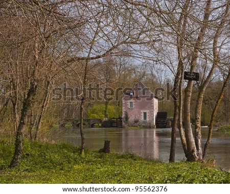 An old mill house on the river Indre.