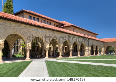 Stanford, Ca/Usa - July 6: Memorial Court At Historic Stanford University. The University Features Original Sandstone Walls With Thick Romanesque Features. July 6, 2013.