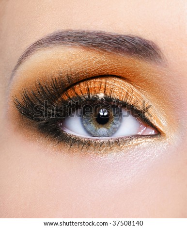 ملف لاجمل رسم العيون Stock-photo-make-up-of-woman-eye-with-fashion-orange-eyeshadow-37508140