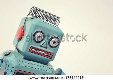 Vintage tin toy robot Vintage tin toy robot