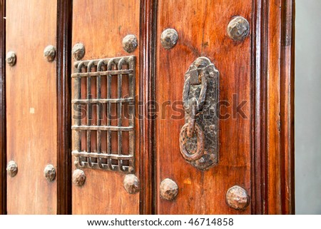 colonial door handles