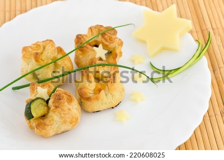 puff pastry stuffed with zucchini and cheese
