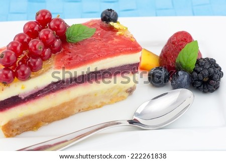 cake with fruit jelly