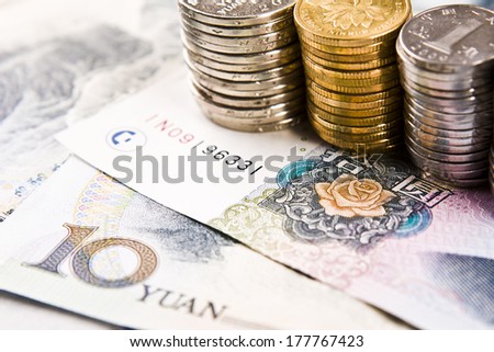 Yuan notes from China\'s currency. Chinese banknotes. Chinese coins