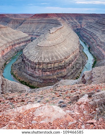 Entrenched meanders on Utah\'s San Juan River at Goosenecks State Park with 1000 foot trenches made by the river over thousands of years.