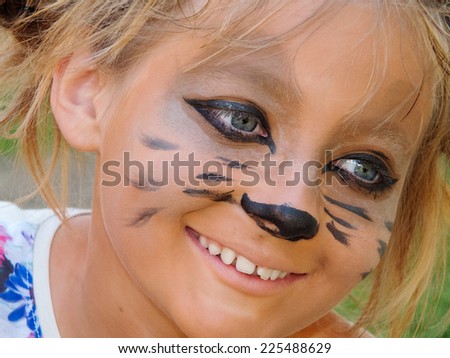 Muzzle meerkat masquerade glasses on drawing the face child