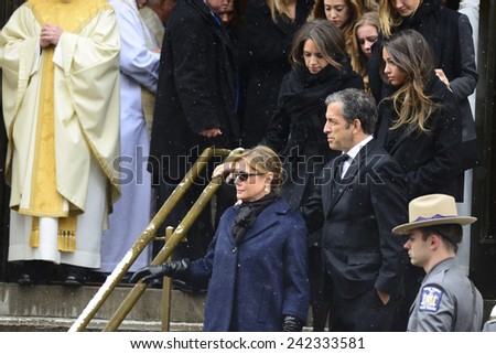 NEW YORK CITY - JANUARY 6 2015: funeral services were held for former New York governor Mario Cuomo at St. Ignatius Loyola Church on Manhattan's Upper East Side. Actress Dianne Wiest leaving church