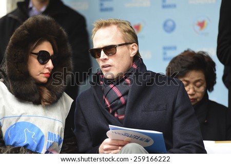 NEW YORK CITY - MARCH 8 2015: United Nations International Women\'s Day was marked with a rally in Dag Hammarskjold Plaza & march to Times Square. Actor Paul Bettany