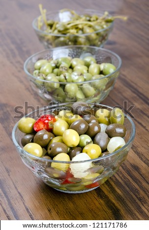 pickles in bowl