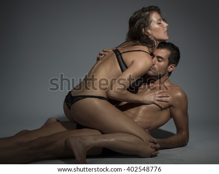 iran girls fucks and sexs pic dick through hole