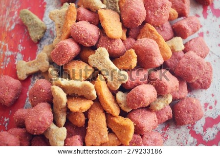 Dry food for dog and cat