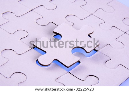 Jigsaw puzzle-Replacing the jigsaw piece