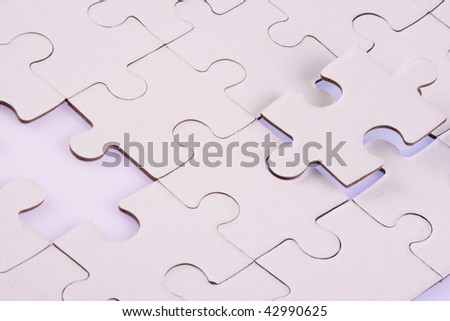 Jigsaw puzzle-Replacing misisng jigsaw piece