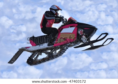  ski doo mxz , location avr Impressed when i this snowmobile jump Find 