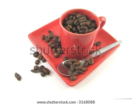TASSES DE CAFE - Page 36 Stock-photo-coff-e-grains-cup-and-spoon-3168088