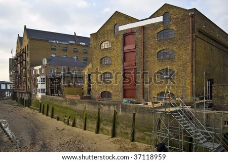 wapping london