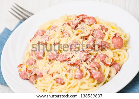 spaghetti with smoked sausage and cream sauce