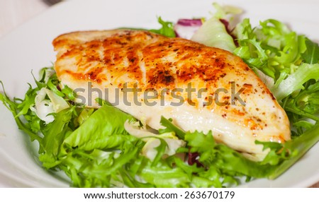 salad with roasted chicken breast