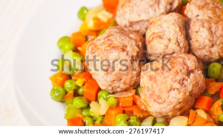 meatballs with vegetables mix
