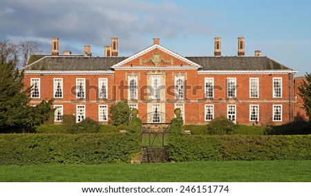 A stately home first built towards the end of 15th century and since altered many times. First owned by the Dixie family.it was sold to pay gambling debts in 1880, the Dixie family name ended in 1975.