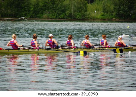 Female rowing team