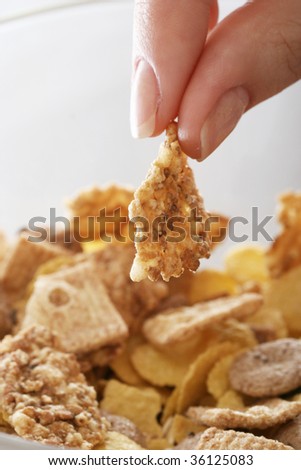 Healthy morning meal: corn flakes.