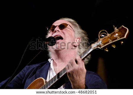 PERUGIA, ITALY - JULY 10: - Chip Wilson on stage at Umbria Jazz Festival - July 10, 2007 in Perugia, Italy