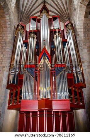 Giant pipe organ in Saint Giles Cathedral, Ediburgh, Scotland
