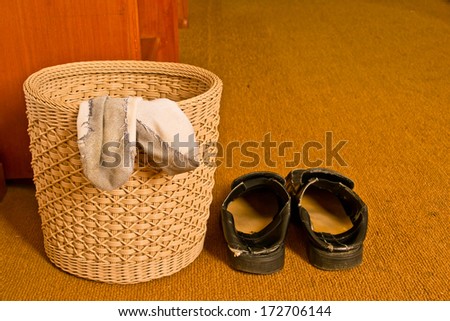 Shoes and socks that do not wash