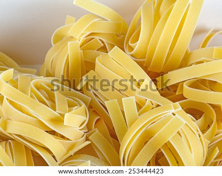 linguini pasta in a white box