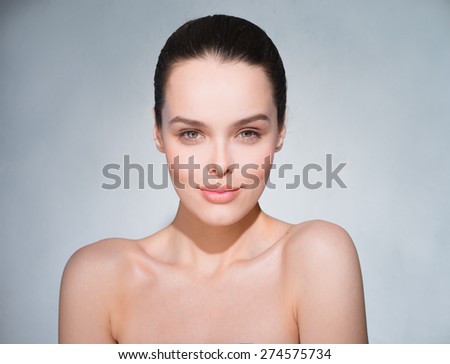 The girl\'s face after care cosmetics